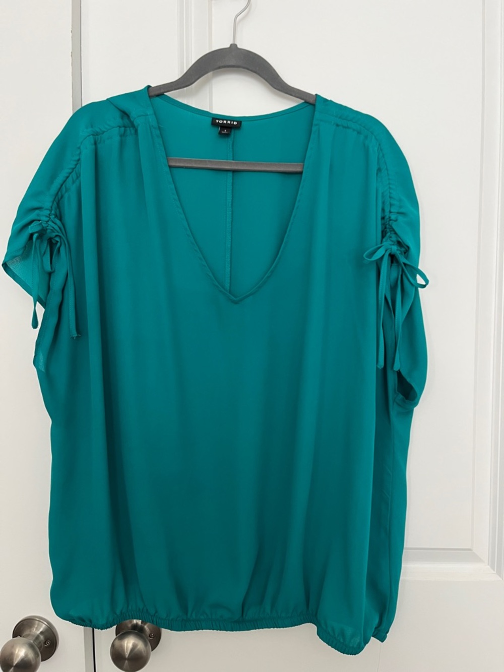 torrid Teal V-Neck Short Sleeve Tie-Sleeve Blouse